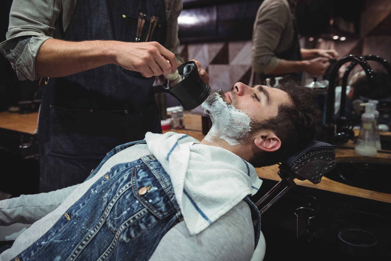 Hot Towel Shave Bliss at   Andaaz Asia 